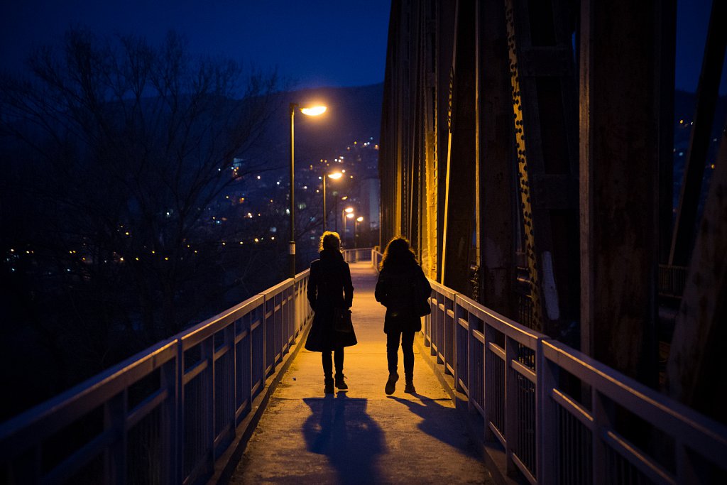 Bridge, Veles