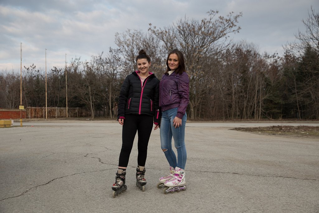 Roller Blading, Veles